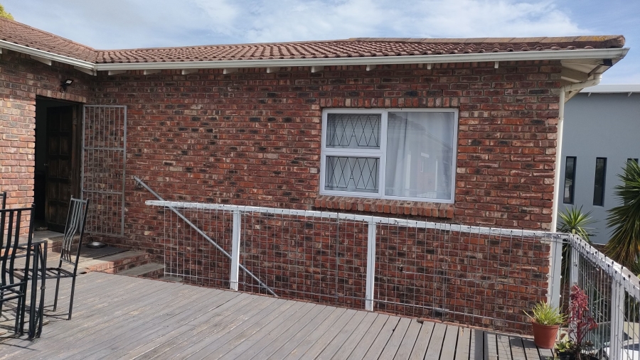 4 Bedroom Property for Sale in Kamma Park Eastern Cape